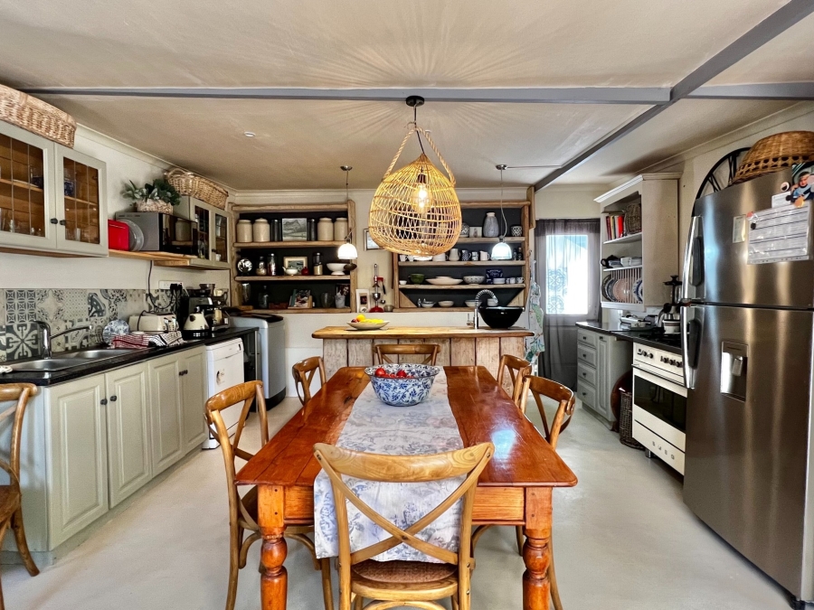 8 Bedroom Property for Sale in Raithby Western Cape